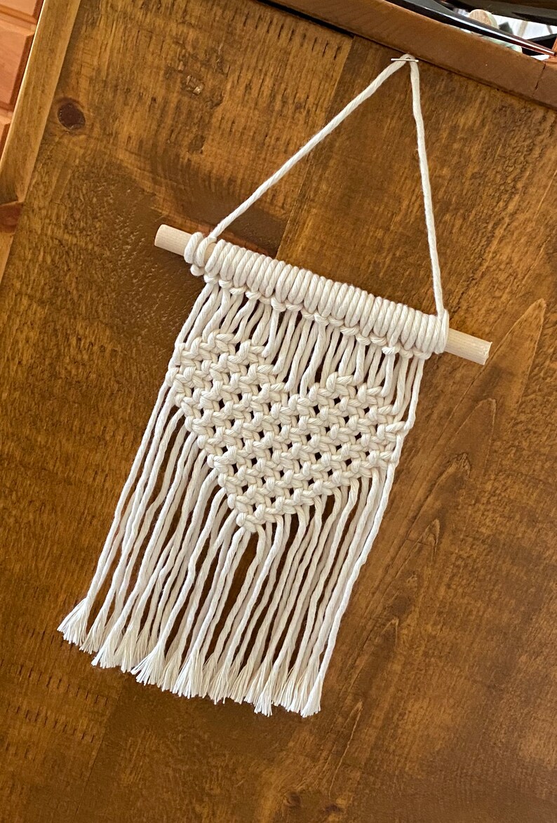 Macrame Wall Hanging Pattern Small Heart Wall Hanging Etsy