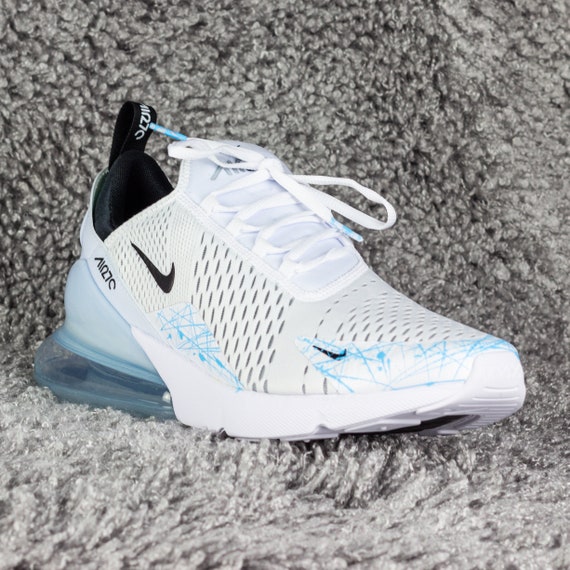 nike custom 270