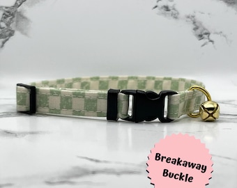 Collar para gato con cuadros verdes: BREAKAWAY, gatito, campana, hecho a mano, hebillas, personalizado, regalos, cuadros, salvia