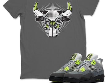 match tees with sneakers