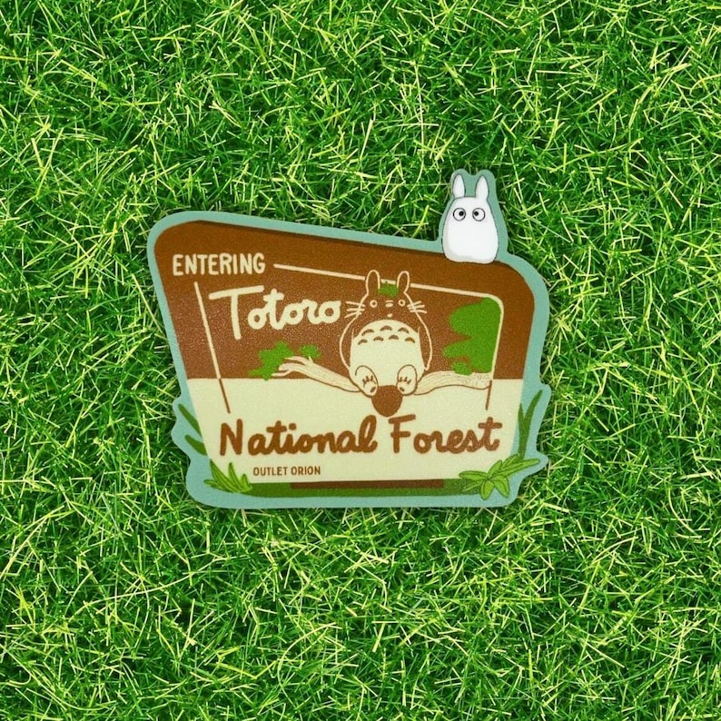 Pegatina del Bosque Nacional Totoro imagen 1