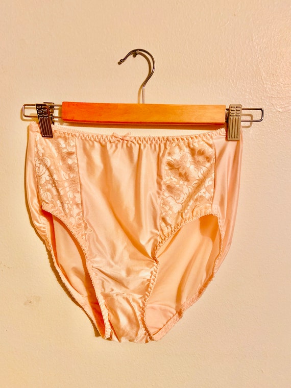 Vintage pink bali panties - Gem