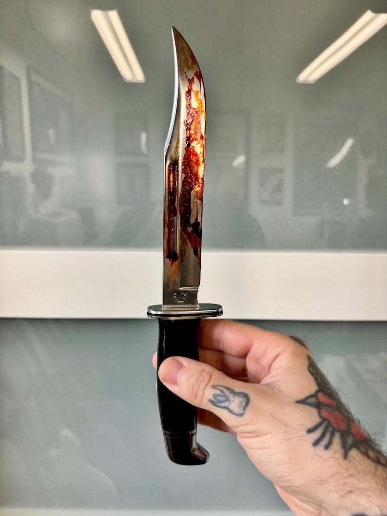 Prop Resin Buck 120 Scream knife *Not a real knife* - READ DESCRIPTION image 5