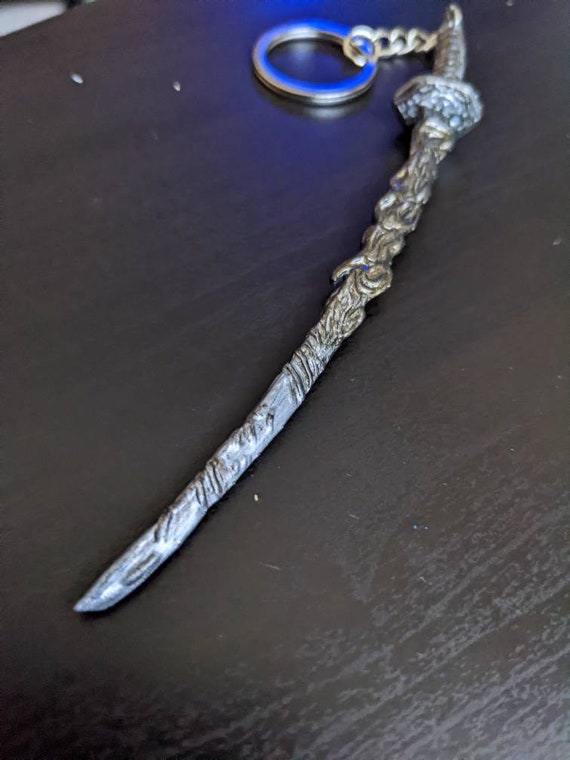 Dark Souls 3 Inspired Frayed Blade Keychain 