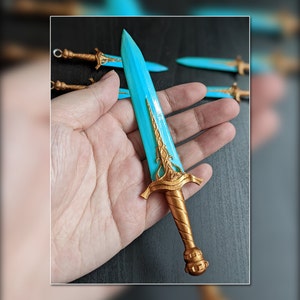 Dark Souls Inspired Moonlight Greatsword Display Prop Glow in The Dark Resin 3D Print {6 Inches} DS / DS2 / DS3 | JK3DProductions