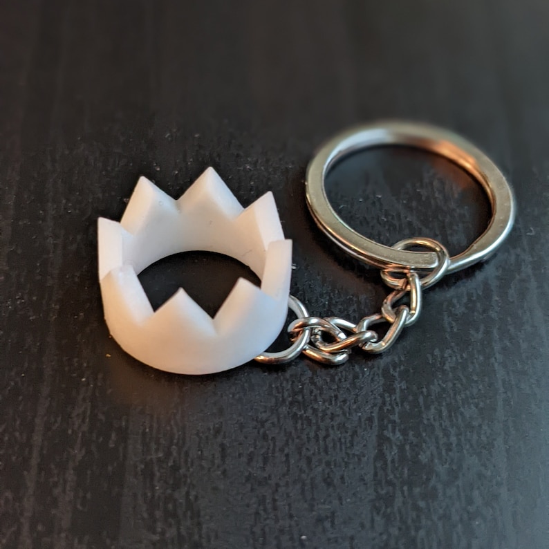 Runescape Party Hat Keychain, JK3DProductions, Small Gifts, PartyHat, Crown Keychain White