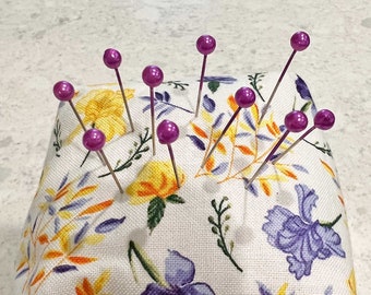 Fuchsia Pearl Head Straight Pins: Quilting, Sewing, Crafts - 100 Count