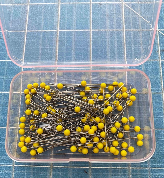 Yellow Head Straight Pins for Quilting, Sewing & Crafts, 100 Pins, 1 3/4 in  Re-usable Box 