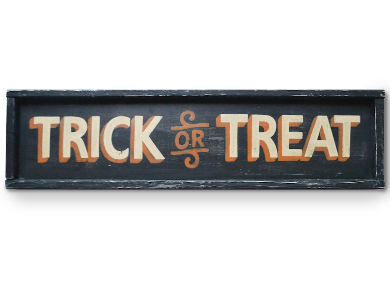 Trick or Treat Sign, Halloween Primitive Wall Decor, Modern Farmhouse Halloween Decor, Vintage Style Halloween Sign, Halloween Shelf Decor image 3