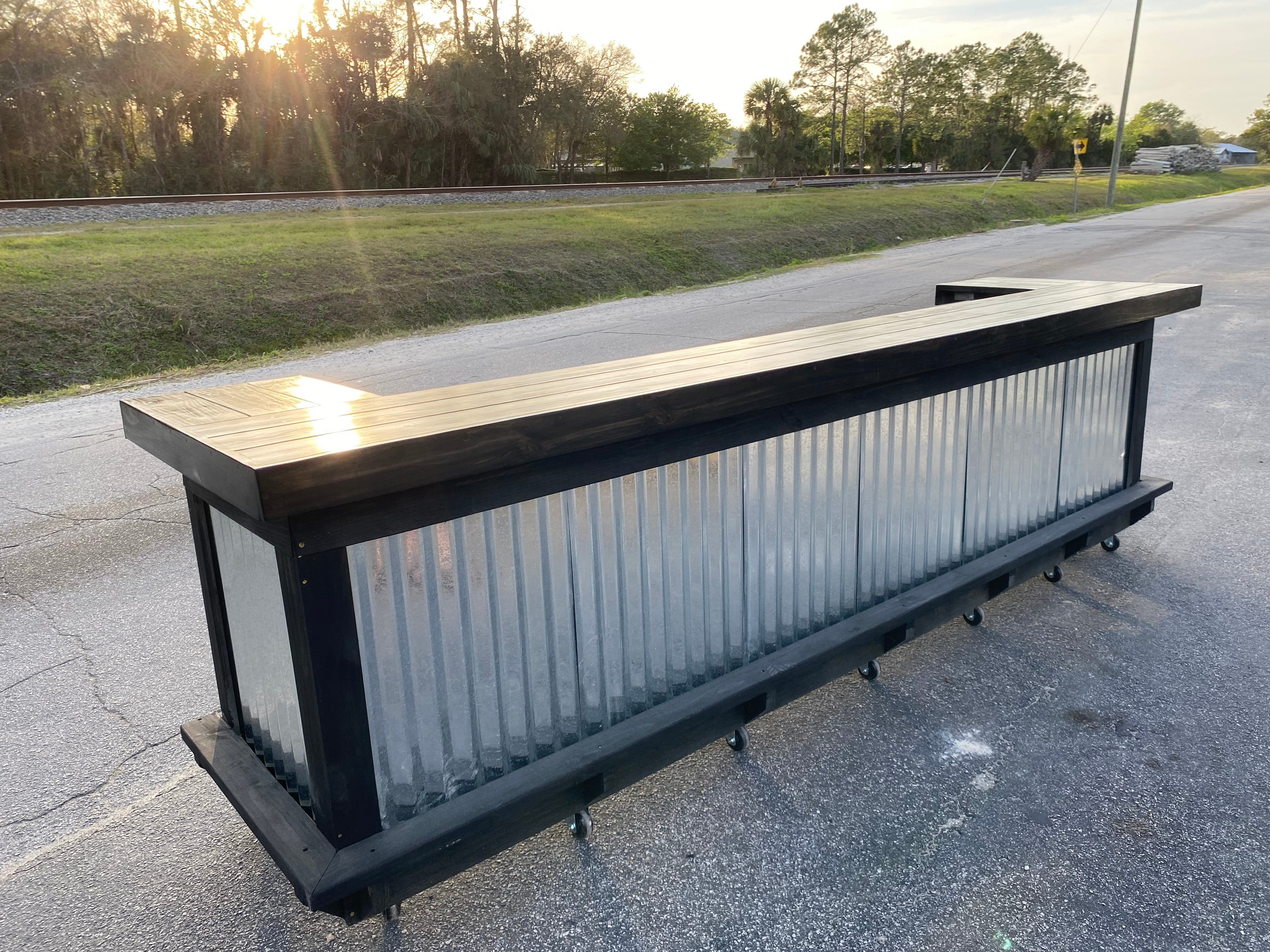 Call us today! Outdoor/indoor bar. Commercial/residential! Message us today. *Shipping nationwide*