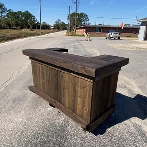 386-346-5172 Outdoor bar, indoor bar, outdoor kitchen! Custom built! Message us today! Shipping nationwide. Handmade.