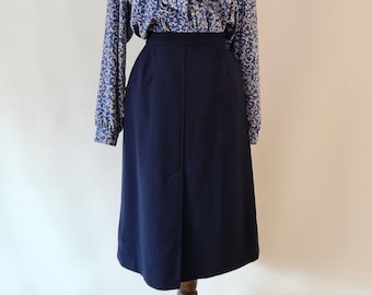 Navy Blue 1990's Wool blend mid calf length wear to work skirt with front lower pleat size 14-16.