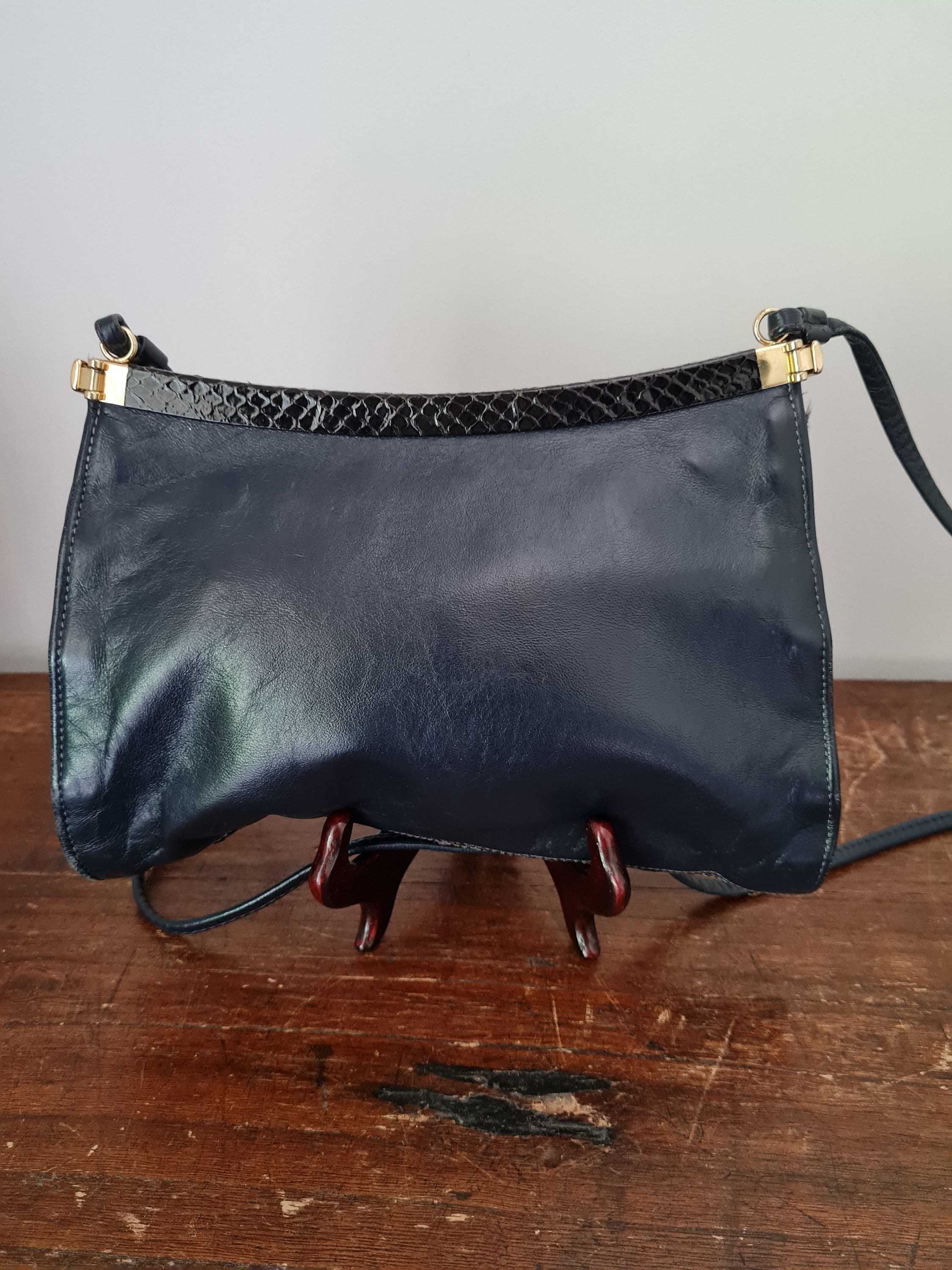 Vintage shoulder bag sullen brown stitch Vintage Bag Shoulder 