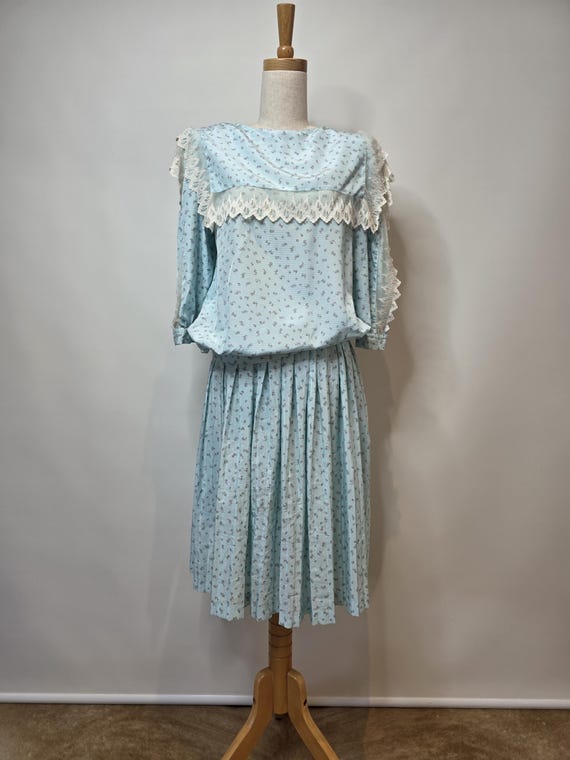 1980s Anthea Crawford Skirt Set, Duck Egg Blue Floral Print, Lace Trim, Size 10