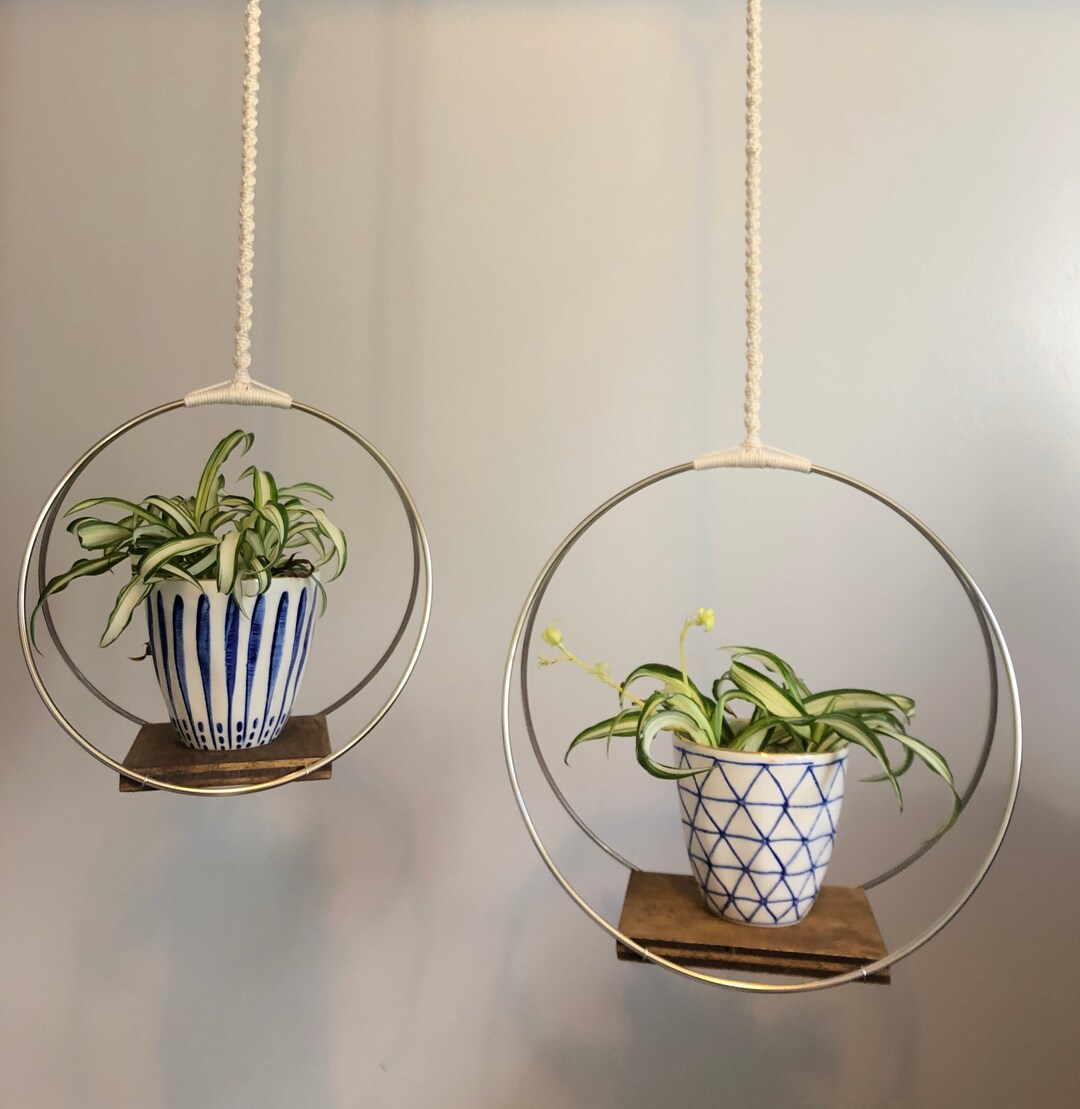 SILVER HOOP Plant Hanger Metal Rings on a Wood Base With Natural Cotton