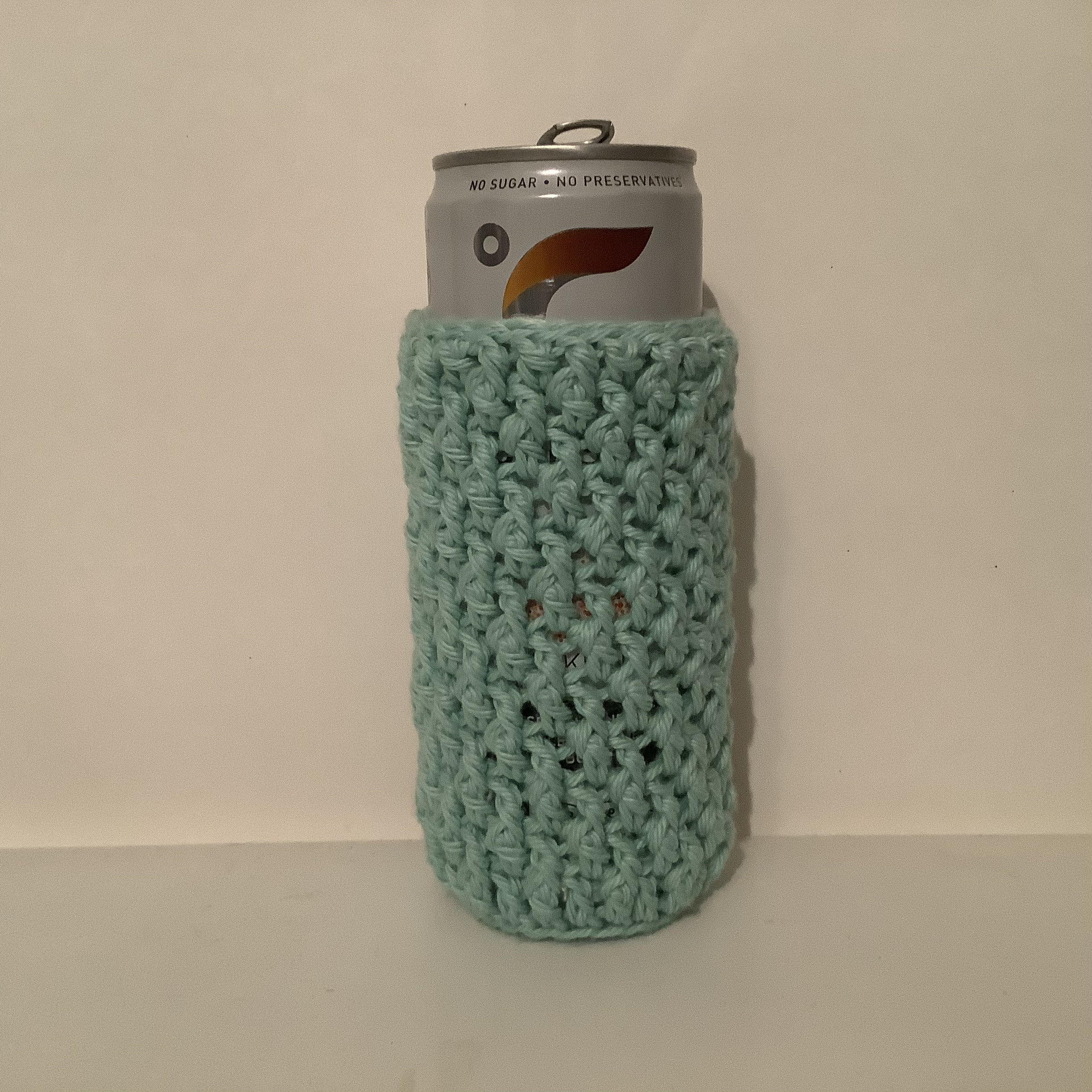 Alpine Slim Can Crochet Cozy