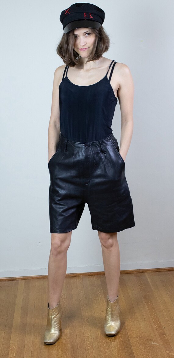 high waisted shorts vintage black