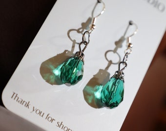 Victorian Teardrop Dangle Earrings. Gothic Christmas Earrings.