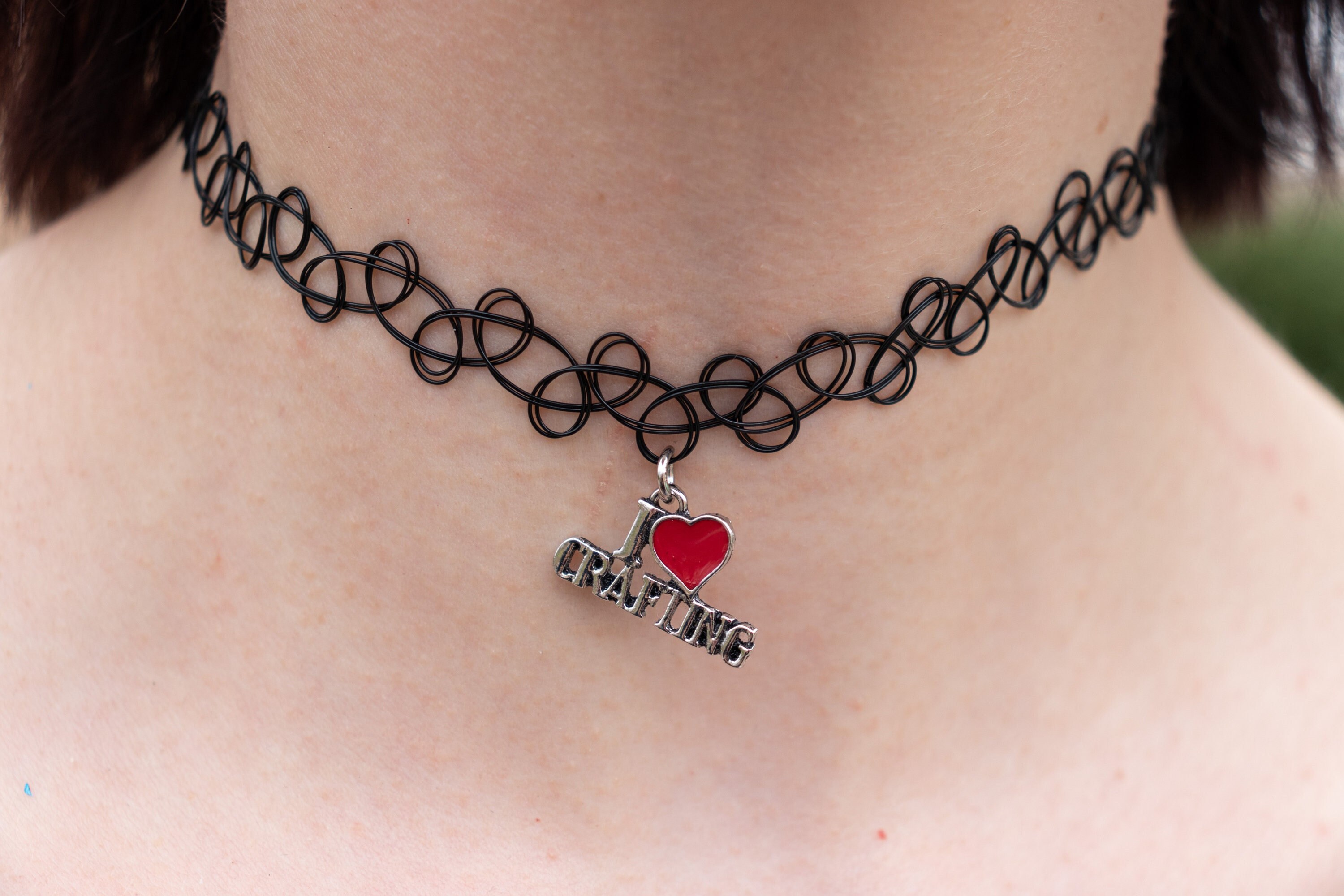 Top 168+ Black tattoo choker meaning