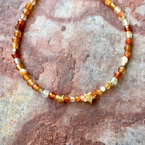 Gemstone bracelet (carnelian & hematite) with glittering star