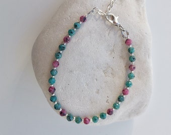 Small beads bracelet/ Zoisite bracelet/ Simple Beaded bracelet/Dainty bracelet/ Elegant bracelet/ Seed beads bracelet/ Green stones bracelet