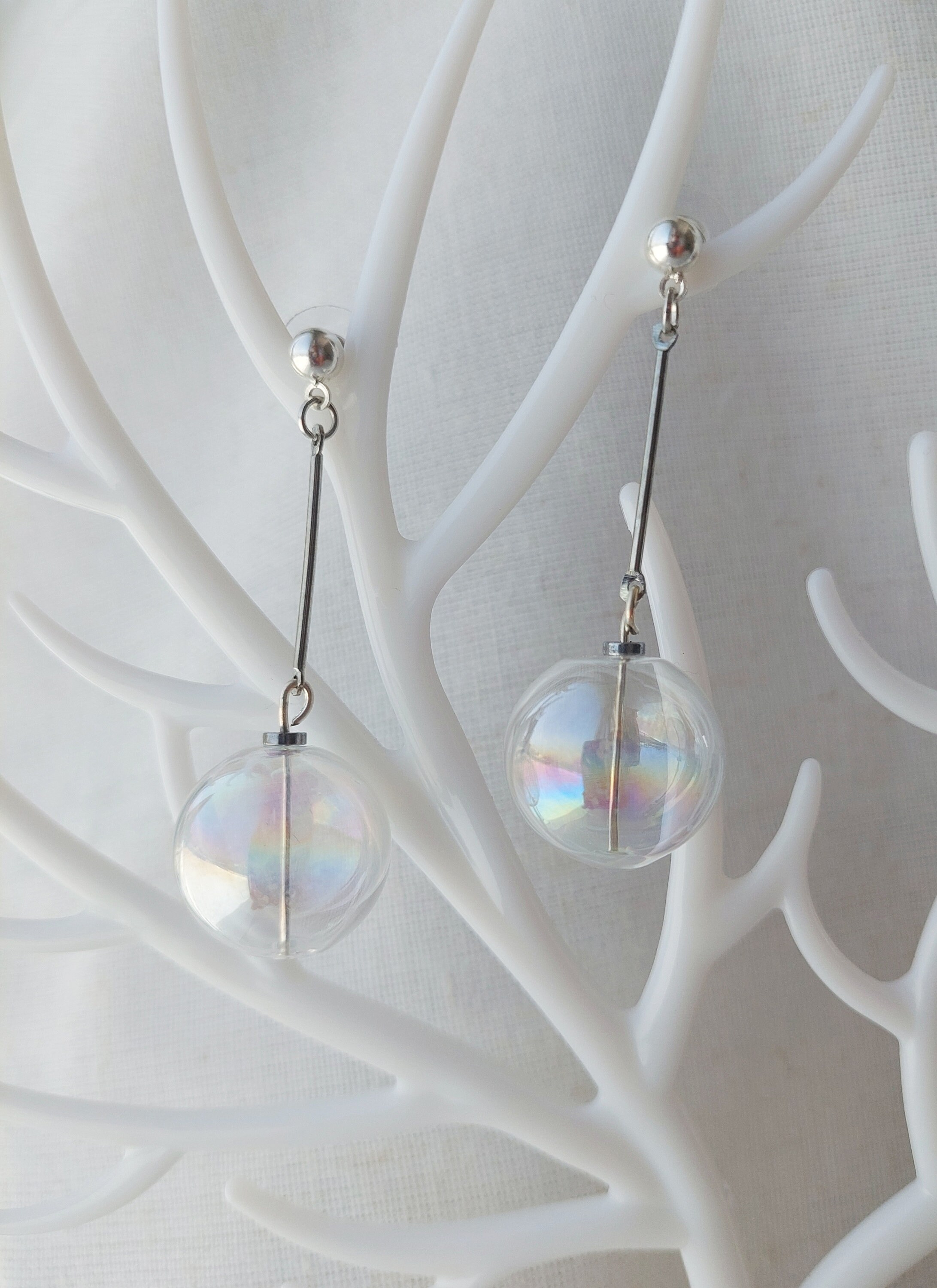 ■VINTAGE HOLLYWOOD■ Clear Bubble Earrings VH2336EA012B Clear Bubble Earrings – The Fashion Lounge