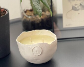 Bougie artisanale parfumée à la cire de soja naturelle - Pot porcelaine unique