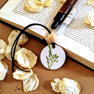 Car fragrance oil diffuser: Handmade Clay Aromatherapy Charm