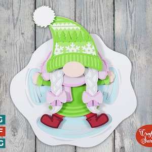 Gnomo de invierno SVG / Gnomo de nieve femenino en capas SVG
