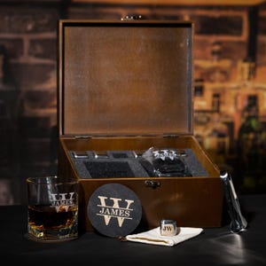 Engraved Whiskey Glass Set: Bourbon Glasses & Steel Stones - Luxurious Gift