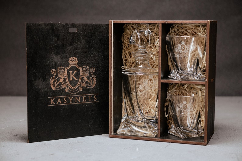 Premium Personalized Crystal Decanter Set Engraved Quadro Etsy