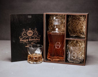 Personalized Italian Whiskey Glasses Set: Engraved Gift with Whiskey Stones