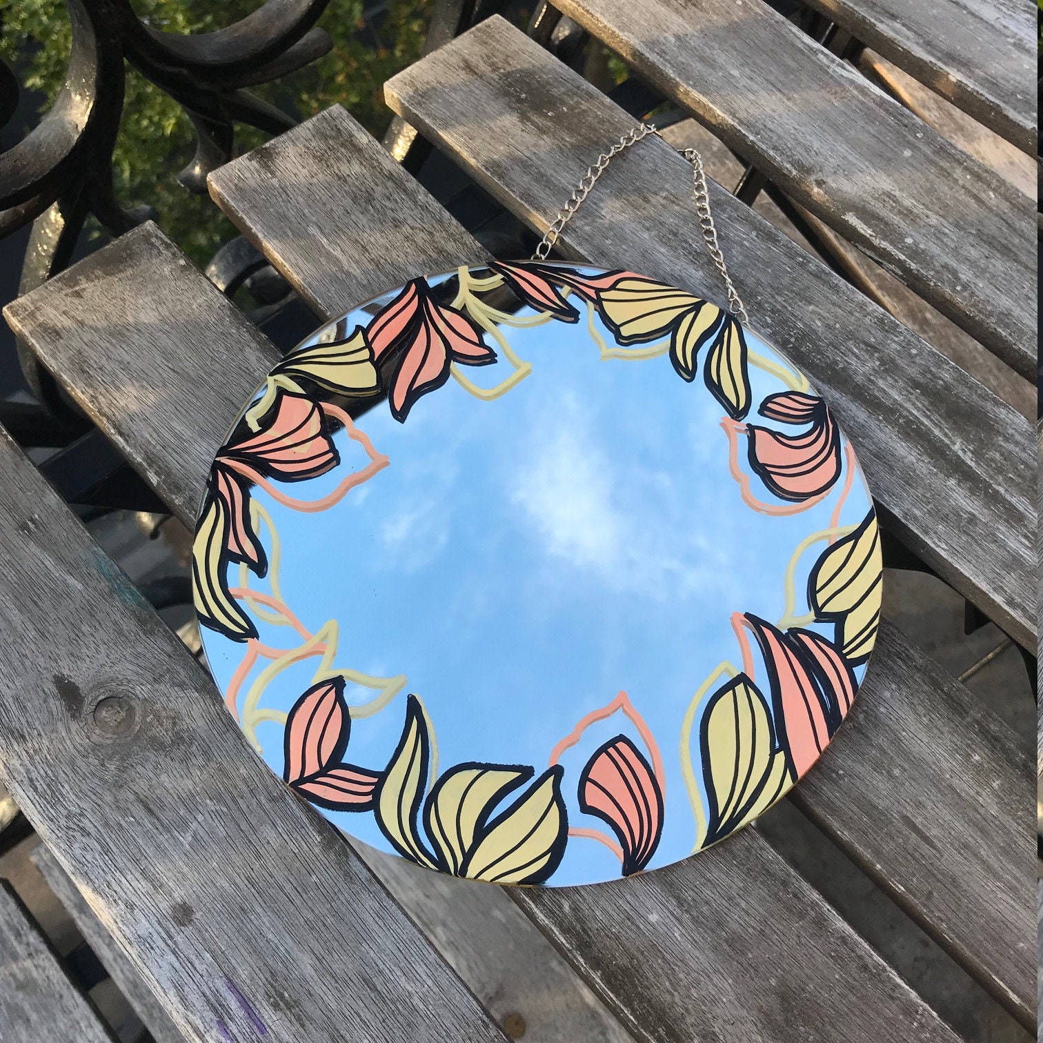 Petit Miroir avec Chaînette 3