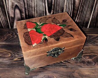 Wooden jewelry box, Jewelry box, Keepsake box, OOAK, Tarot card box, Floral pattern, Red roses, Rose box, Hand painted box, Ready to ship