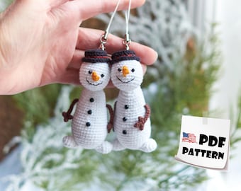 Crochet Pattern Snowman Keychain. Amigurumi Christmas Ornament. Hanging toy on the x-mas tree (English tutorial)