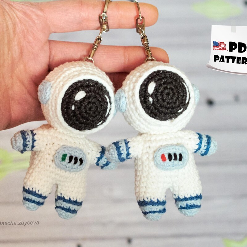 Astronaut Keychain Crochet Pattern - Etsy UK