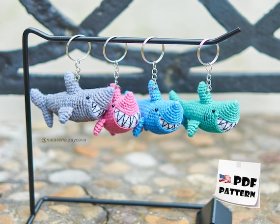PDF Pattern: Crochet Shark keychain Amigurumi sea creature English tutorial handmade keyring fish