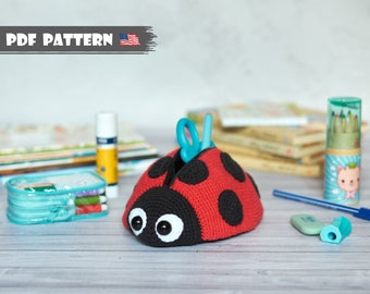 Pencil case Ladybug crochet PATTERN. Crochet pencil-box. Handmade pen box PDF pattern. Crochet school-box. Small bag for school supplies