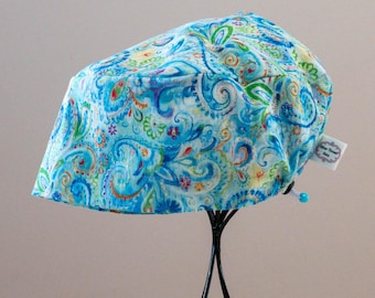 Women’s Blue Watercolour Toggle-Back Scrub Hat or Surgical Cap  All Cotton/Bonnet ou Chapeau de chirurgie ajustable à l'arrière