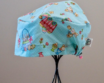 Women’s Easter Bunny Basket Toggle-Back Scrub Hat or Surgical Cap  All Cotton/Bonnet ou Chapeau de chirurgie ajustable à l'arrière