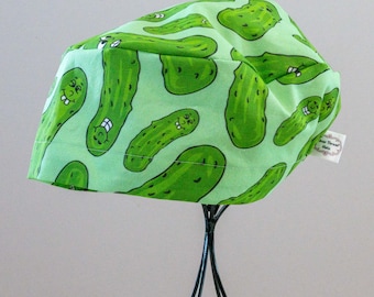 Women’s Pickles Toggle-Back Scrub Hat or Surgical Cap  All Cotton/Bonnet ou Chapeau de chirurgie ajustable à l'arrière