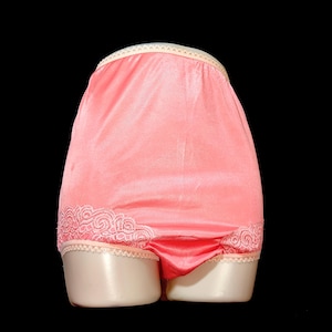 Size 10/11 Soft Shiny Apricot Vintage Granny Panties with Vintage Lace