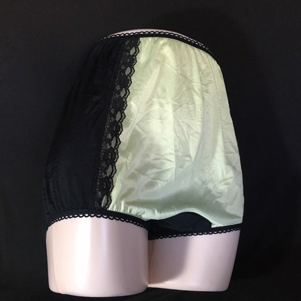 CLEARANCE  Lovely Soft Green and Black Vintage Nylon Granny Panties with Lace Size 9/10