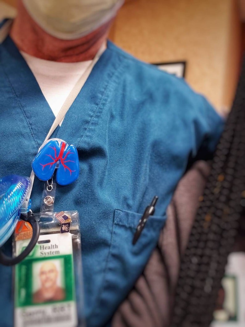 Just Breathe Lung Interchangeable Retractable Badge Reel