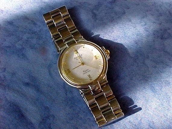 Enduring Bright Omax Waterproof Minimalist Wristwatch Quartz 33mm