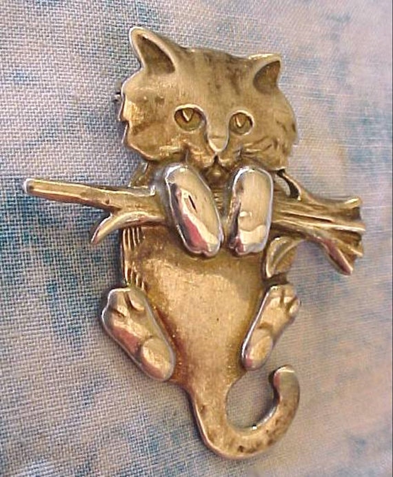 Mid-Century Vintage Artist Made "Kitten in a Pick… - image 1