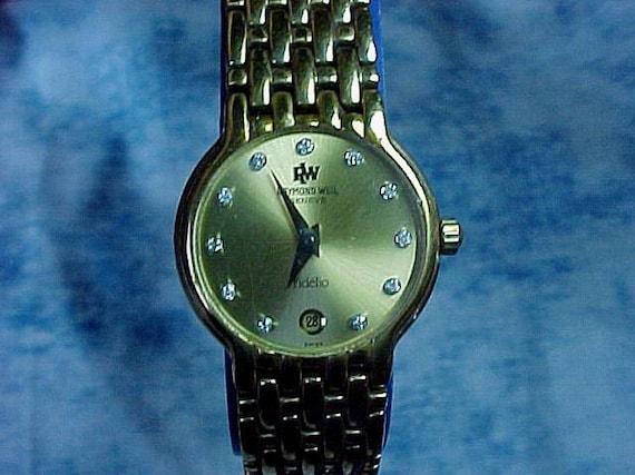 Raymond weil shop ladies