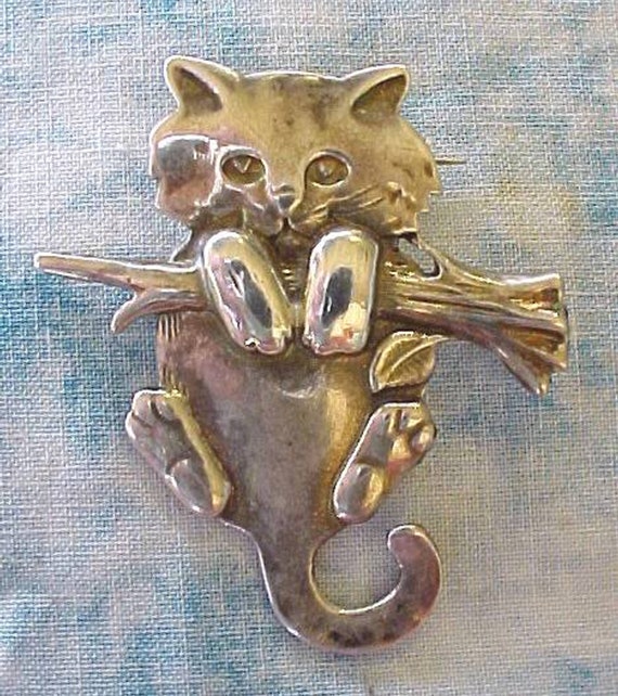 Mid-Century Vintage Artist Made "Kitten in a Pick… - image 2