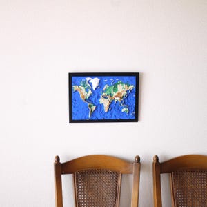Carte 3D - Carte du monde A4 avec topographie et bathymétrie