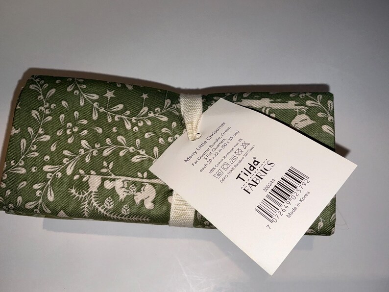 Tilda Merry Little Christmas Fat Quarter Bundle. 10 Fat Quarters. and ...
